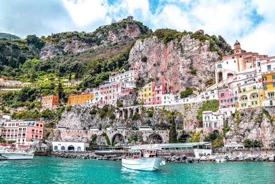 A villa above the coast
