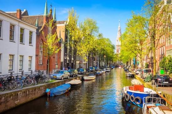 Amsterdam canal cruise